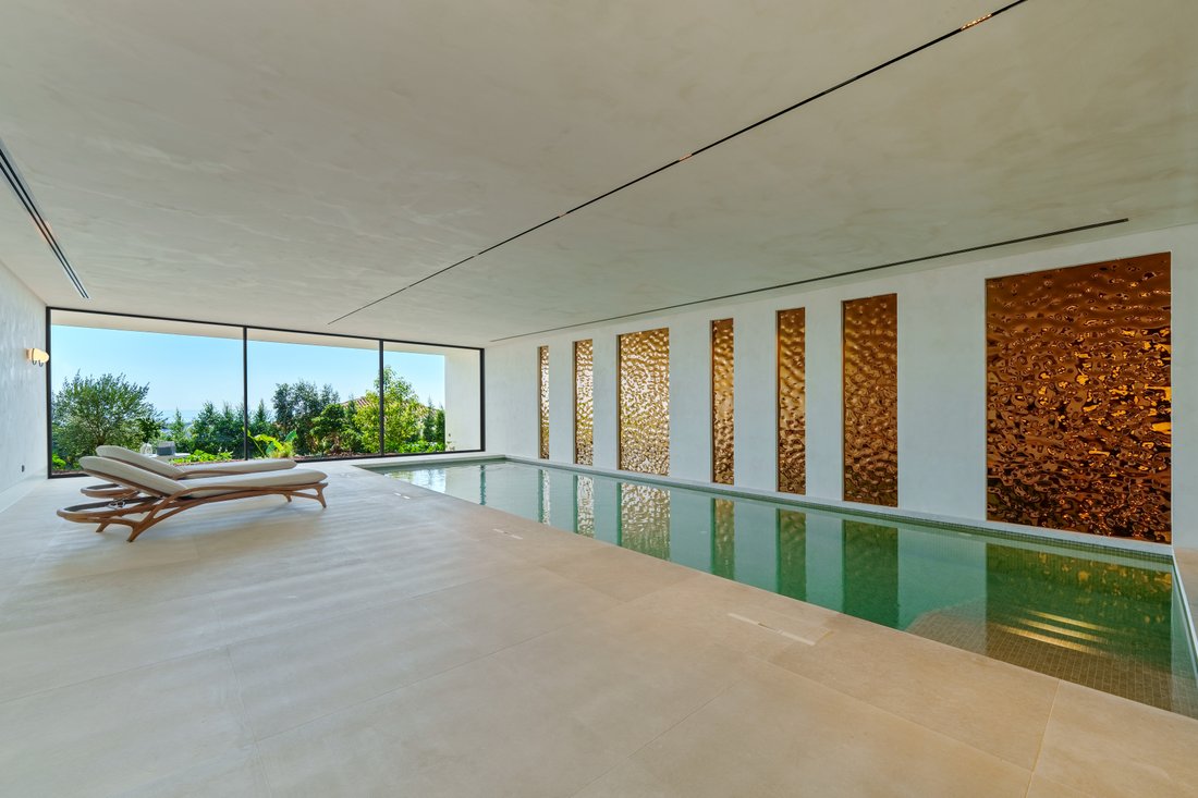 Villa in La Quinta, Benahavis, Andalusia 4 - 16365768