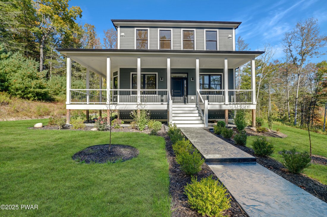 House in Milford, Pennsylvania, United States 2 - 16365022