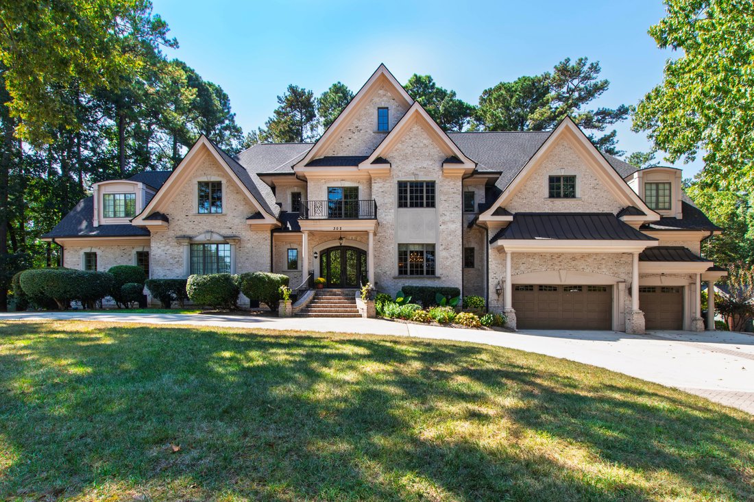 Maison à Cary, Caroline du Nord, États-Unis 1 - 16365752