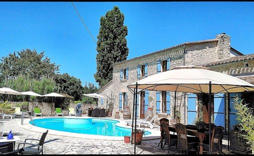 Savignac-de-Duras, Nouvelle-Aquitaine, France 1