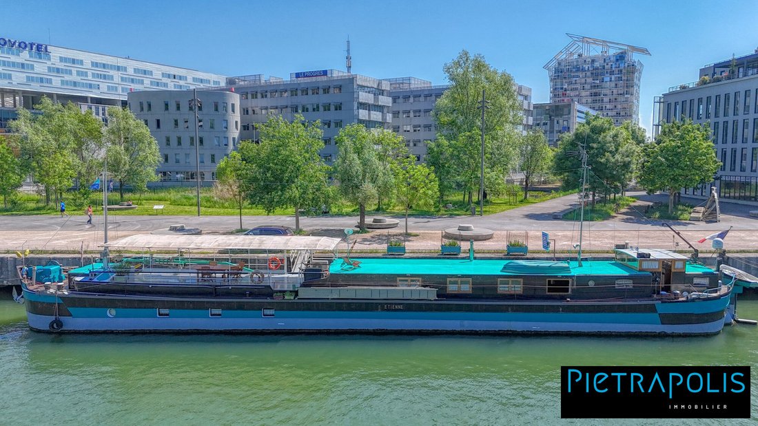 Apartment in Perralière, Lyon, Auvergne-Rhône-Alpes 1 - 16365735