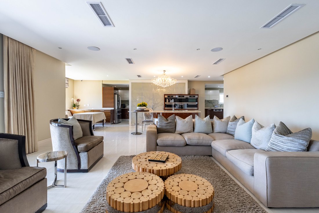 House in Blackburn, KwaZulu-Natal, South Africa 5 - 16365526