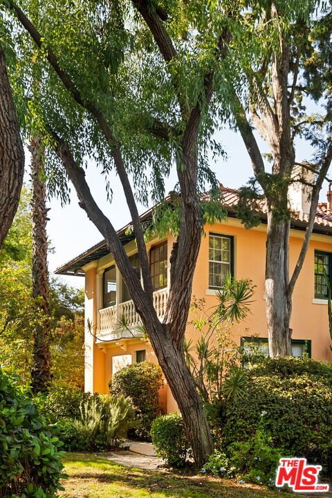 House in Altadena, California, United States 3 - 16365745