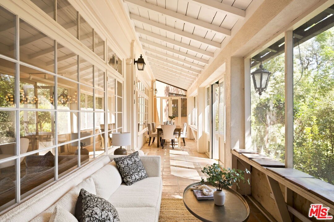 House in Altadena, California, United States 5 - 16365745