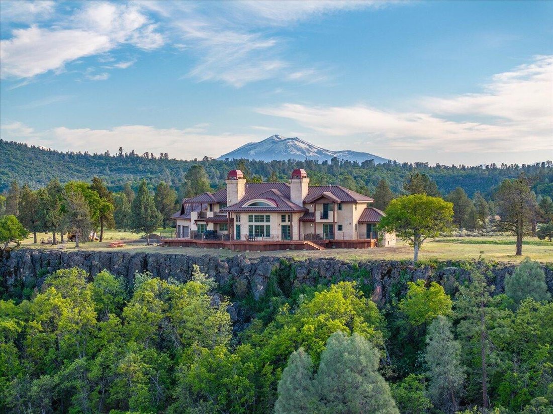 House in Fall River Mills, California, United States 2 - 16367830