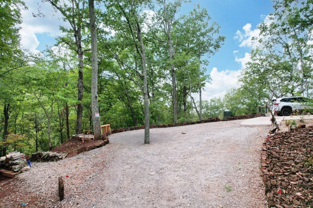 House in Madisonville, Tennessee, United States 5 - 16366699