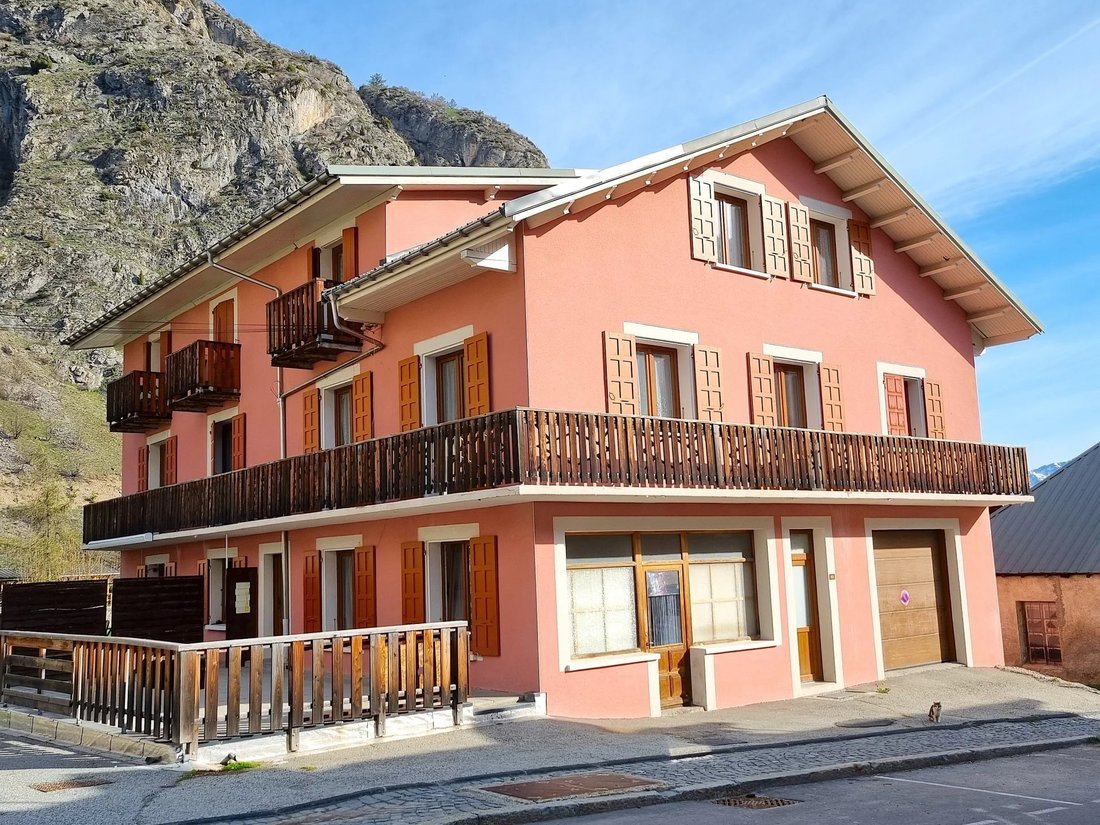 House in Valloire, Auvergne-Rhône-Alpes, France 2 - 16369151