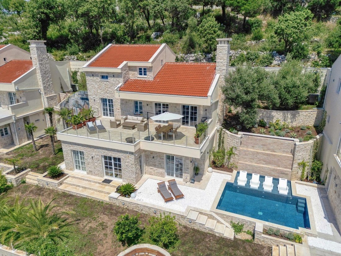 House in Podi, Herceg Novi Municipality, Montenegro 4 - 16369687