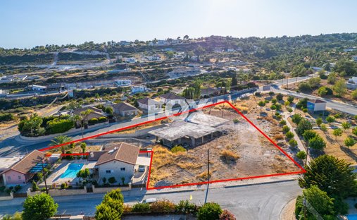 Terreno a Souni-Zanakia, Distretto di Limassol, Cipro 1