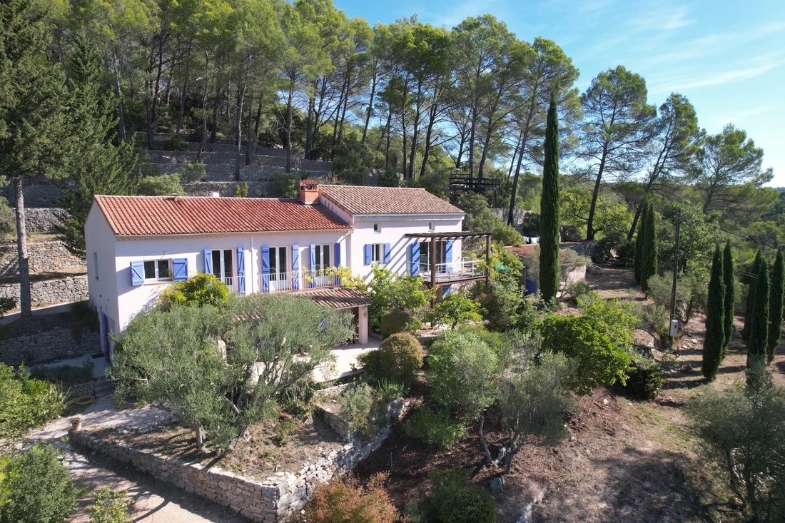 Villa in Cabasse, Provence-Alpes-Côte d'Azur, France 4 - 16370374