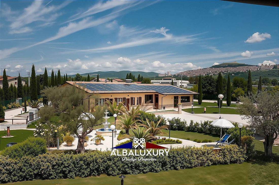 Villa in Assisi, Umbria, Italy 4 - 16190836