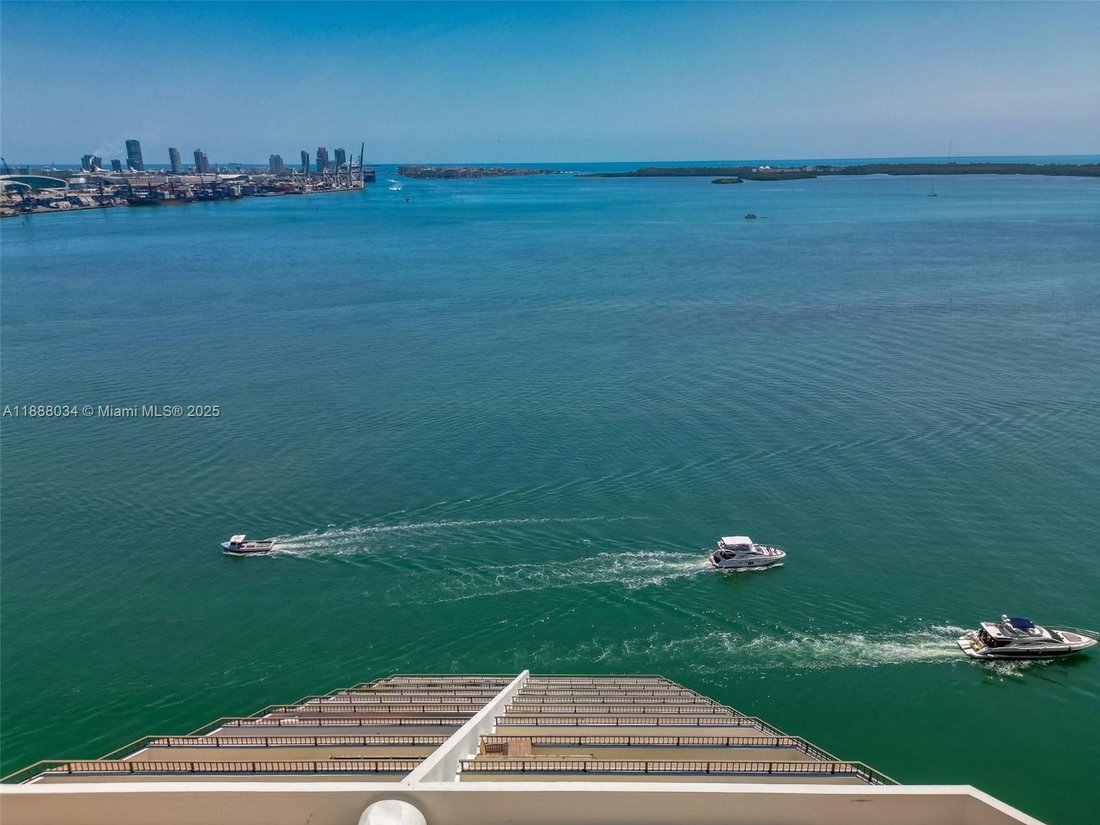 Condo in Miami, Florida, United States 4 - 16367947