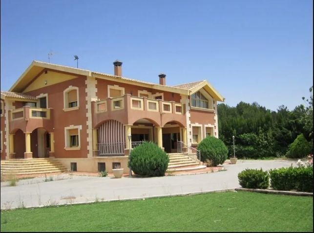 Villa in Yecla, Región de Murcia, Spain 1 - 16382620