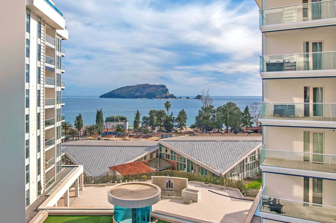 Apartment in Budva, Budva Municipality, Montenegro 4 - 16369626