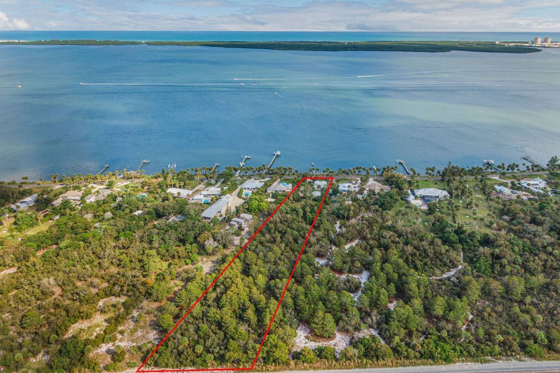 House in Fort Pierce, Florida, United States 5 - 16367365