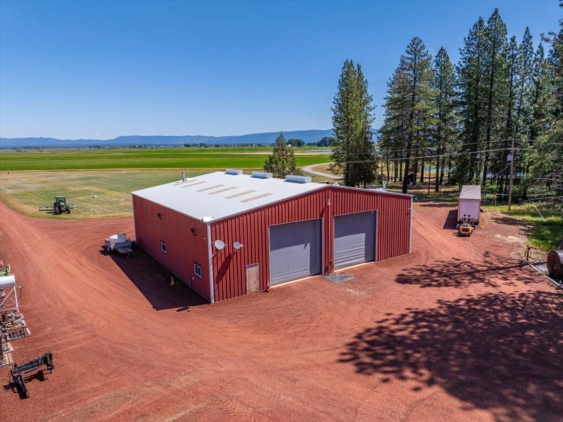 House in Bieber, California, United States 5 - 16367850