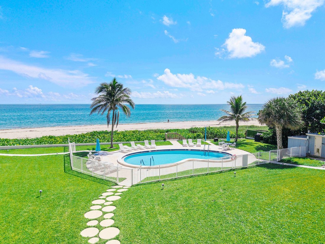 Condo in Boca Raton, Florida, United States 2 - 16372077