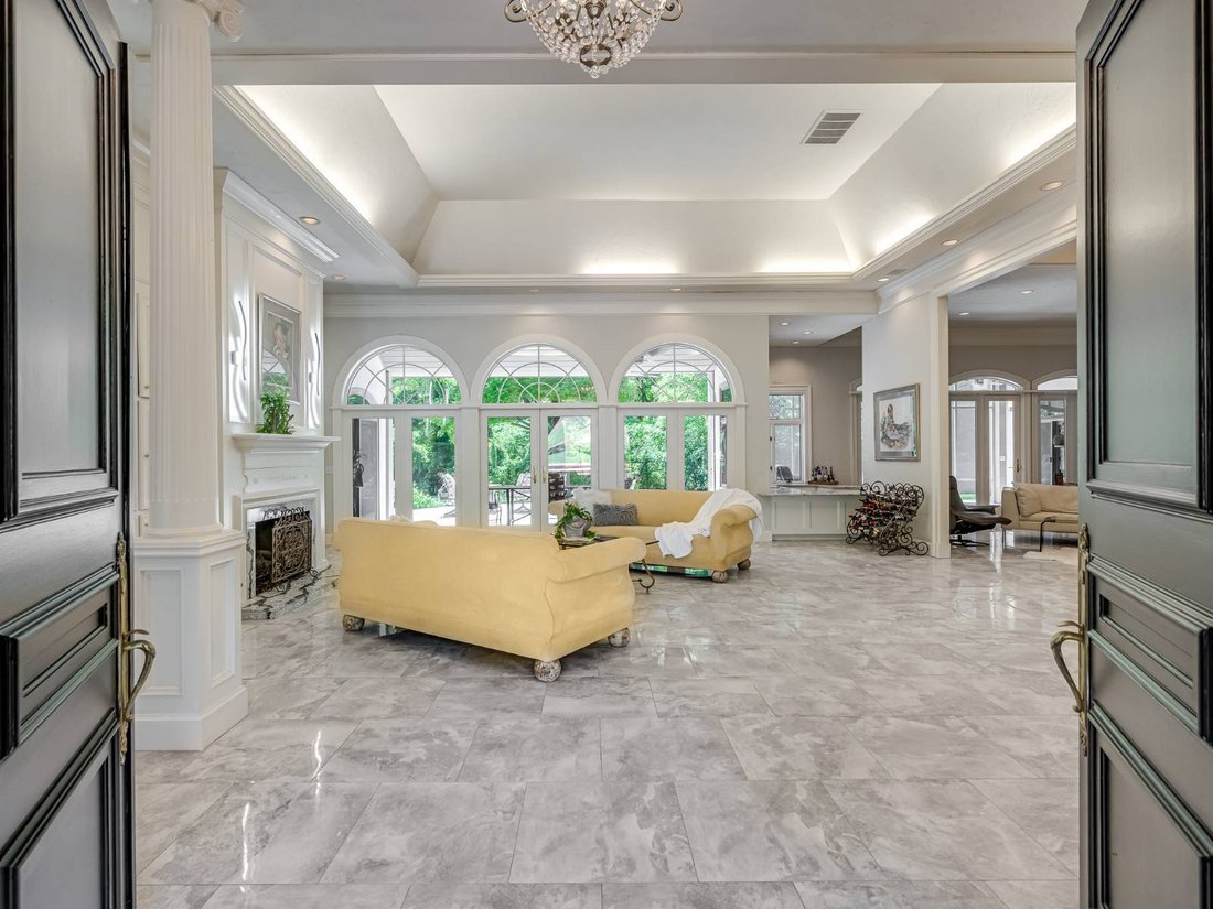 House in Edmond, Oklahoma, United States 5 - 16367196