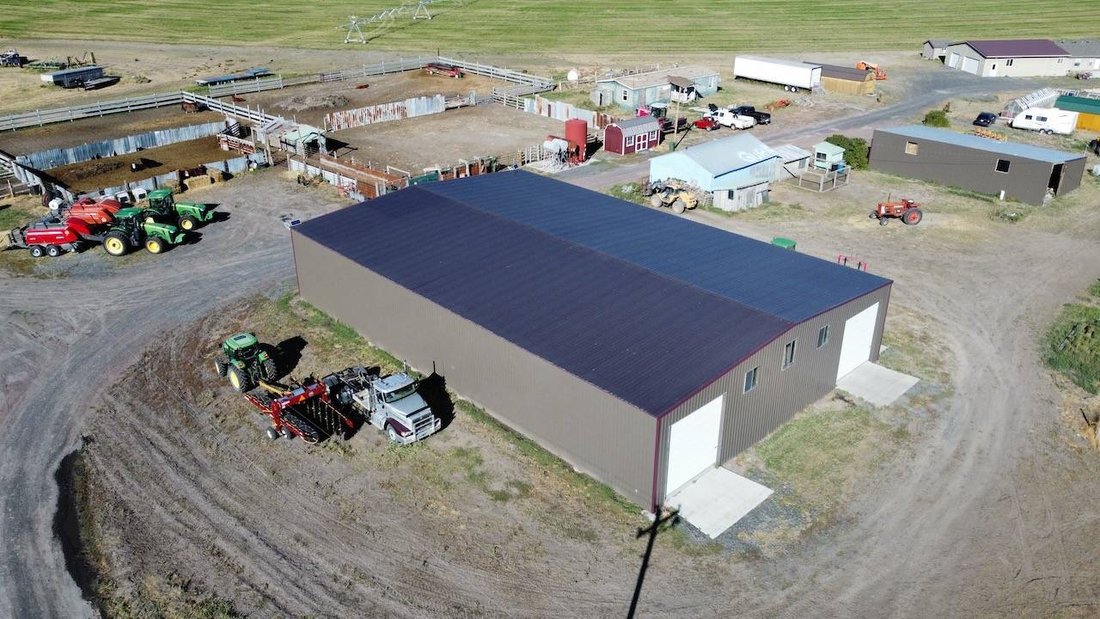 House in Burns, Oregon, United States 3 - 16366378