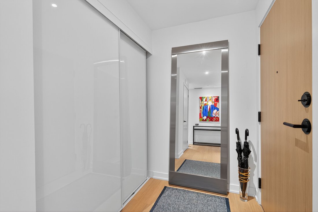 Condo in Collingwood, Ontario, Canada 2 - 16372411