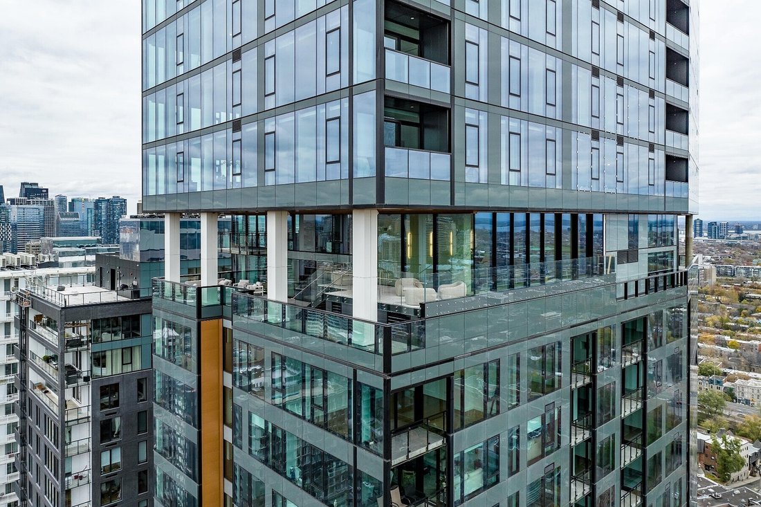 Condo in Westmount, Quebec, Canada 2 - 16372413