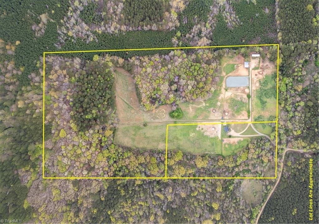 House in Saxapahaw, North Carolina, United States 4 - 16370907