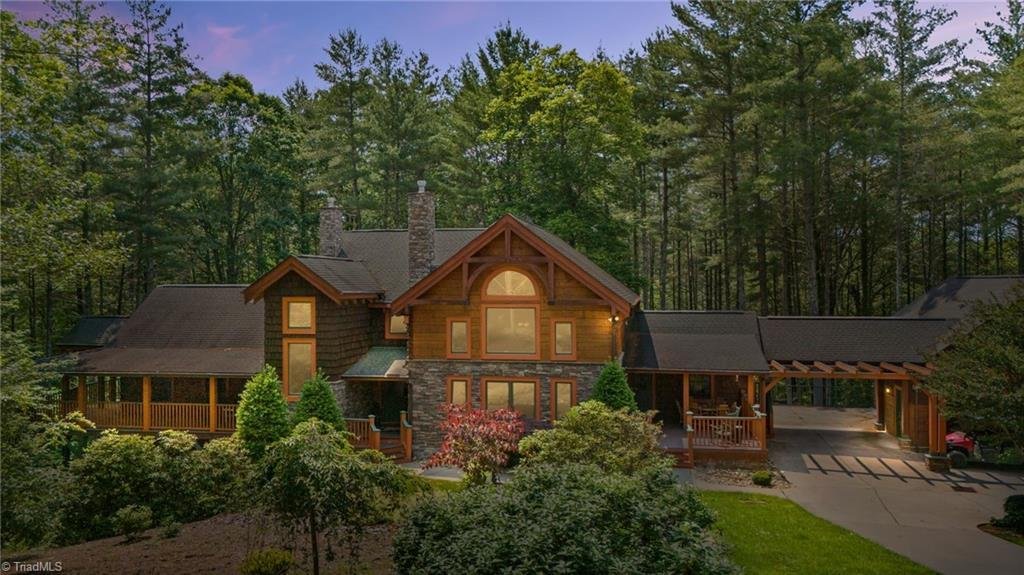 House in Lenoir, North Carolina, United States 4 - 16371021