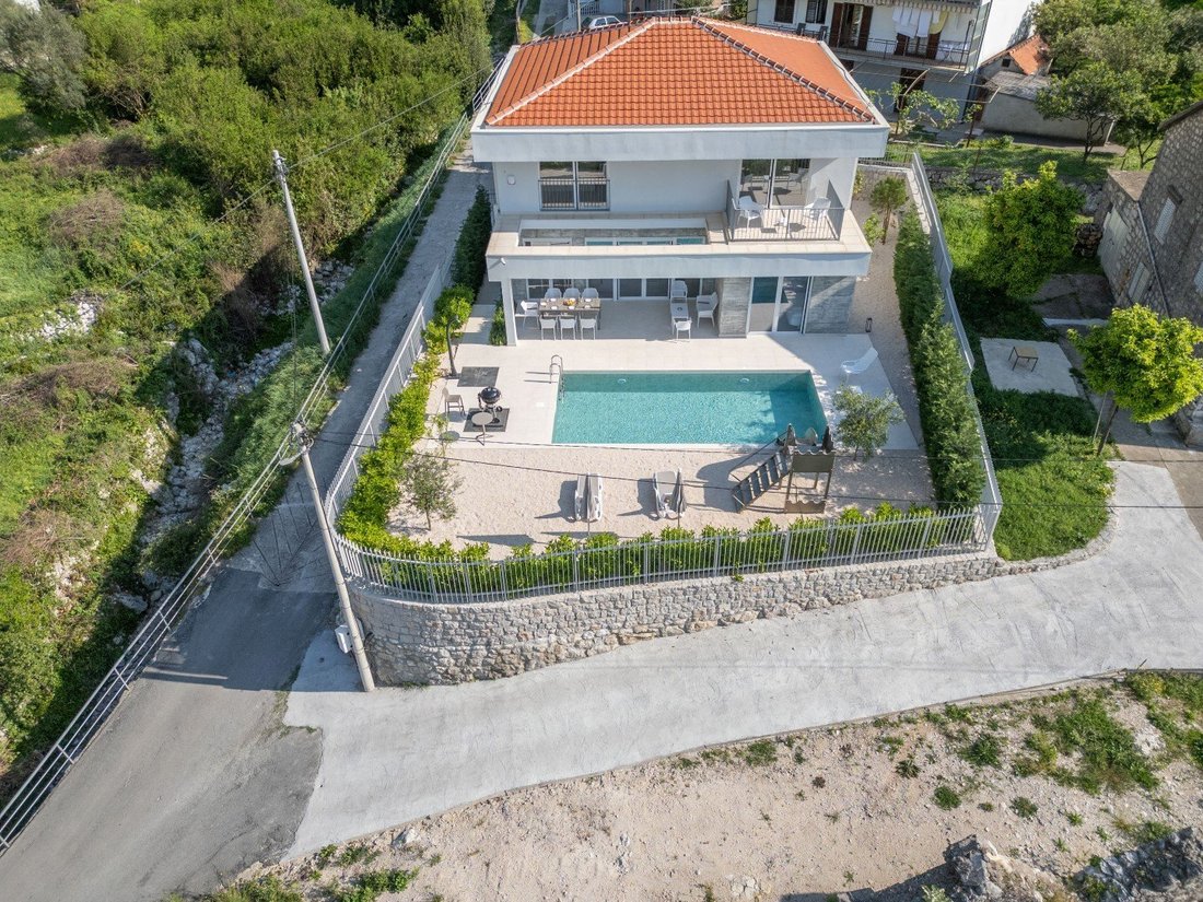 House in Orahovac, Kotor Municipality, Montenegro 3 - 16369781