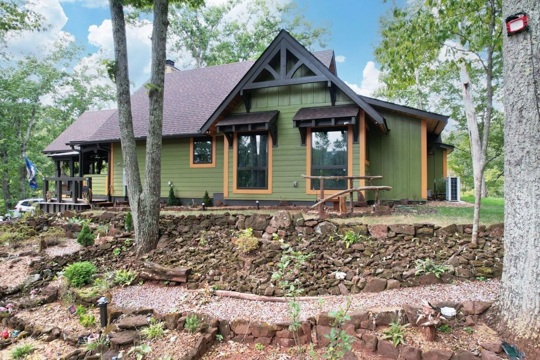 House in Madisonville, Tennessee, United States 1 - 16366699