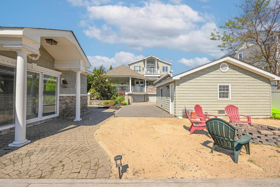 Casa a Seaford, New York, Stati Uniti 2 - 16367476