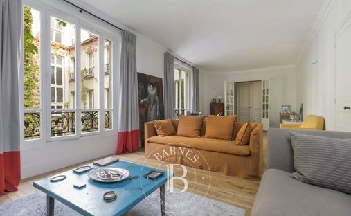 Apartment in Porte Dauphine, Paris 16e Arrondissement, Paris 1