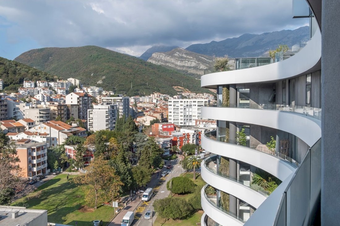 Apartment in Budva, Budva Municipality, Montenegro 4 - 16369624