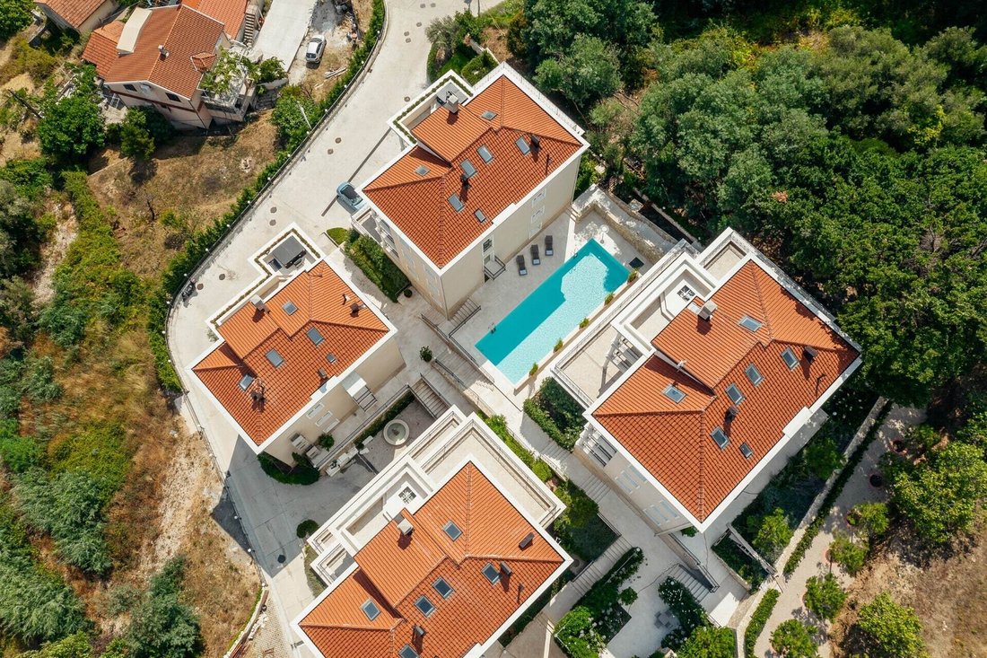Apartment in Đenovići, Herceg Novi Municipality, Montenegro 5 - 16369663