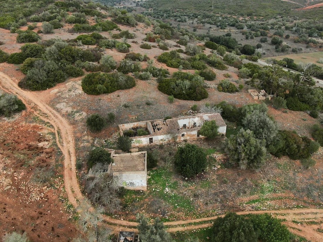 Land in Bensafrim e Barao de Sao Joao, Algarve, Portugal 3 - 16381268