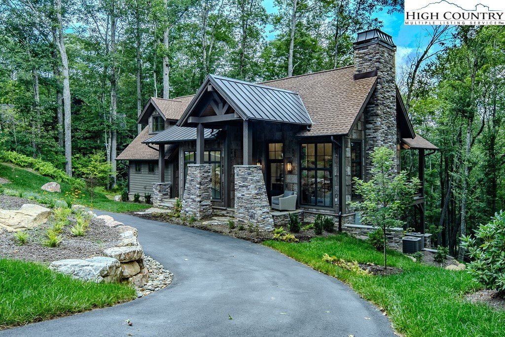 House in Blowing Rock, North Carolina, United States 2 - 16370917
