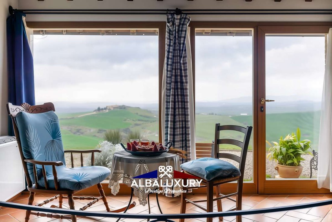 Villa in Taverne d'Arbia, Tuscany, Italy 2 - 16166803