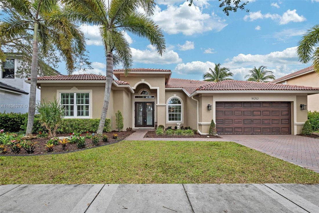 House in Weston, Florida, United States 1 - 16367766