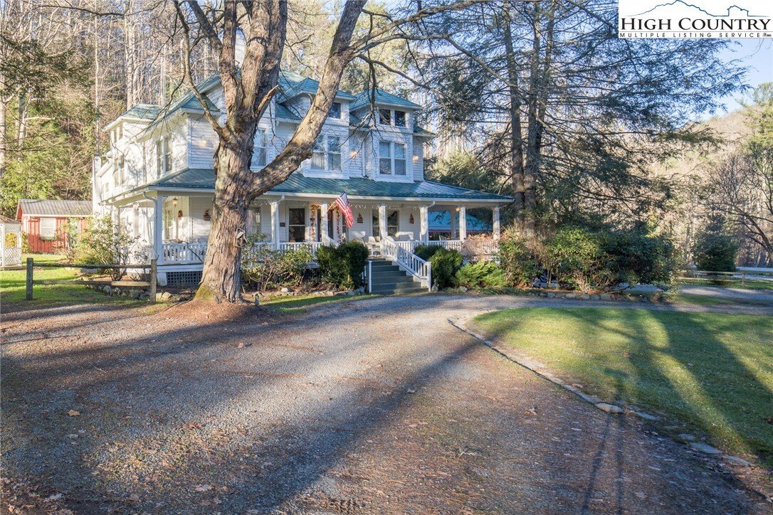 House in Sugar Grove, North Carolina, United States 4 - 16371221
