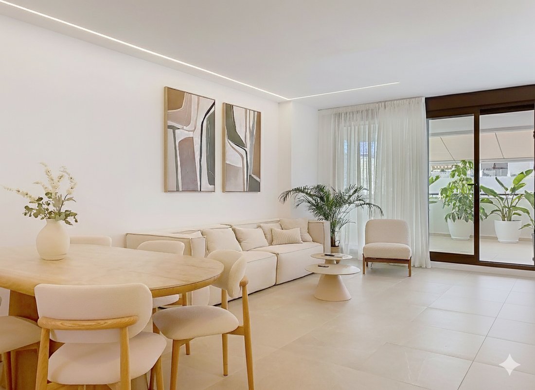 Apartment in Estepona, Andalusia, Spain 2 - 15873817