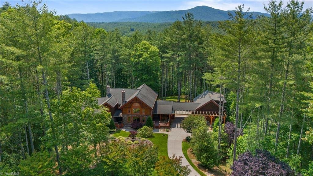 House in Lenoir, North Carolina, United States 2 - 16371021