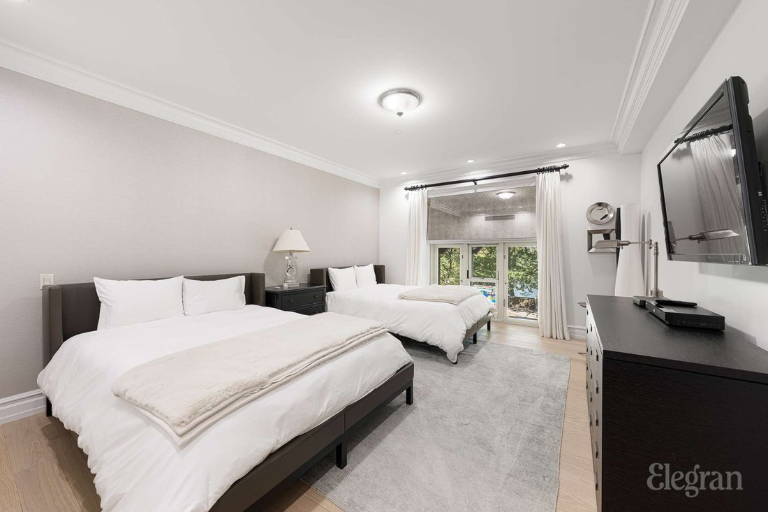 Condo in New York, New York, United States 4 - 16366722