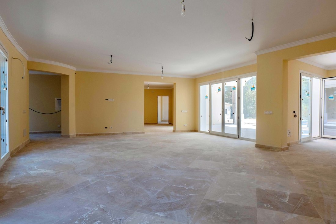 Villa in Elviria-Cabopino, Marbella, Spain 3 - 16370028