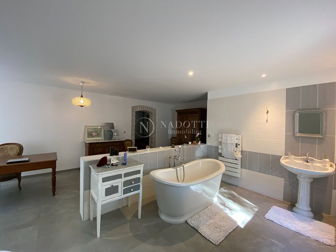 House in Plan-d'Orgon, Provence-Alpes-Côte d'Azur, France 5 - 16380900