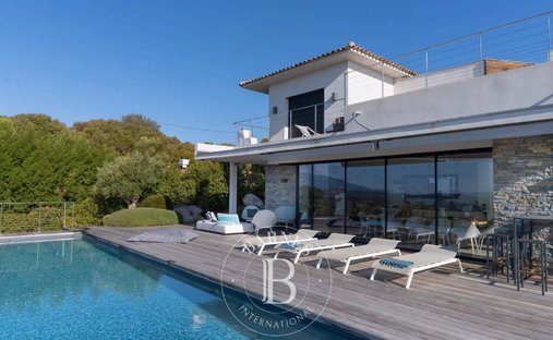 Villa in Zonza, Corsica, France 1