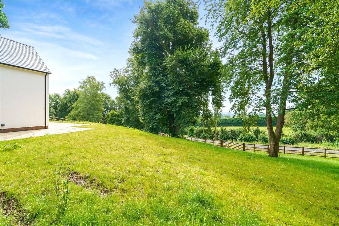 House in Wolverley, England 4 - 16368572