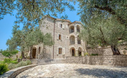Villa in Rijeka Reževići, Budva Municipality, Montenegro 1