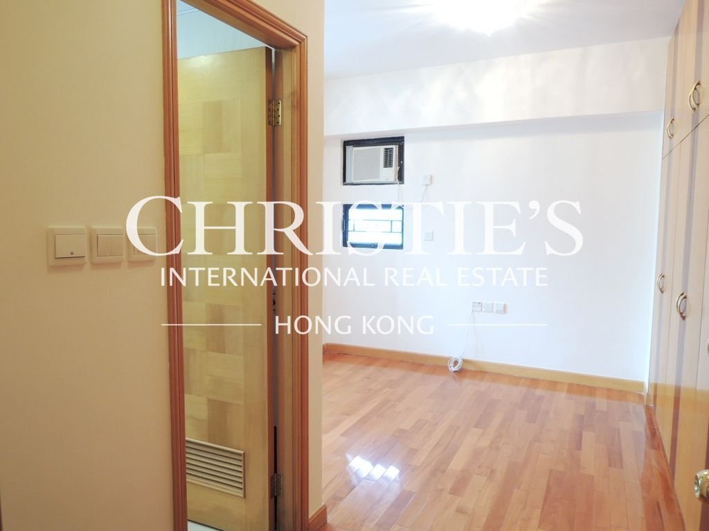 Apartment in Hong Kong, Hong Kong 5 - 16381887