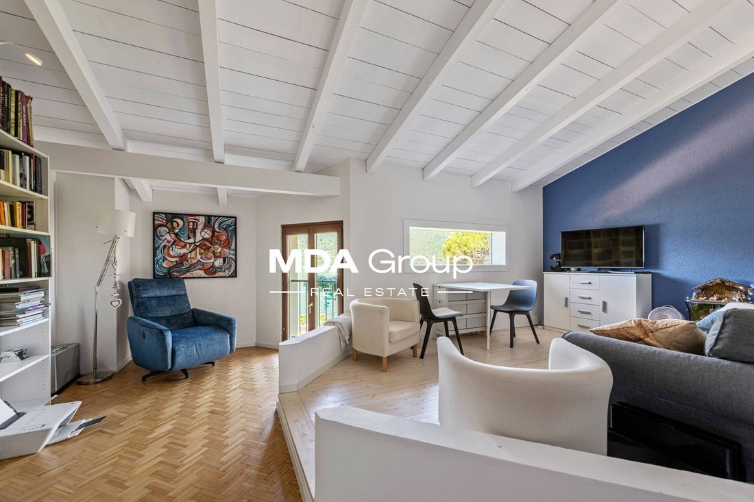 Apartment in Bissone, Ticino, Switzerland 3 - 16372826