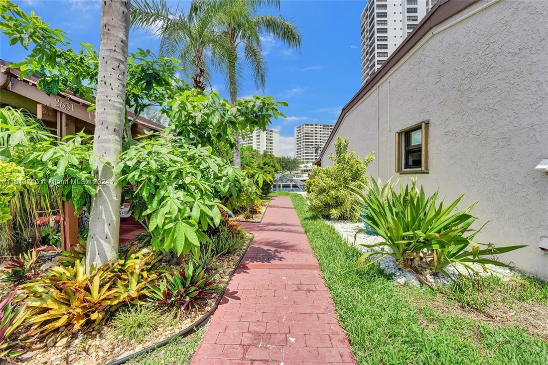 House in Hallandale Beach, Florida, United States 5 - 16367685