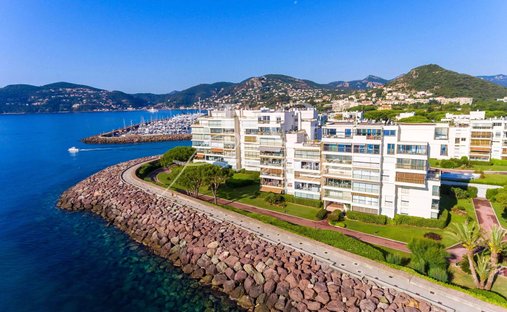 Apartment in Cannes Marina-La Roubine, Mandelieu-la-Napoule, France 1